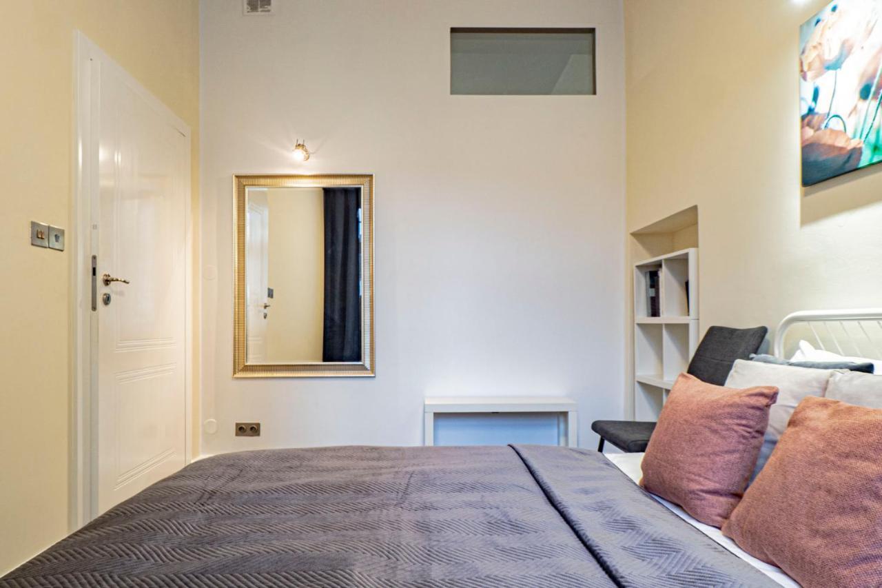 Heart Of Wroclaw - Spacious 3Rooms 75M2 As Home Apartamenty R243 Eksteriør bilde